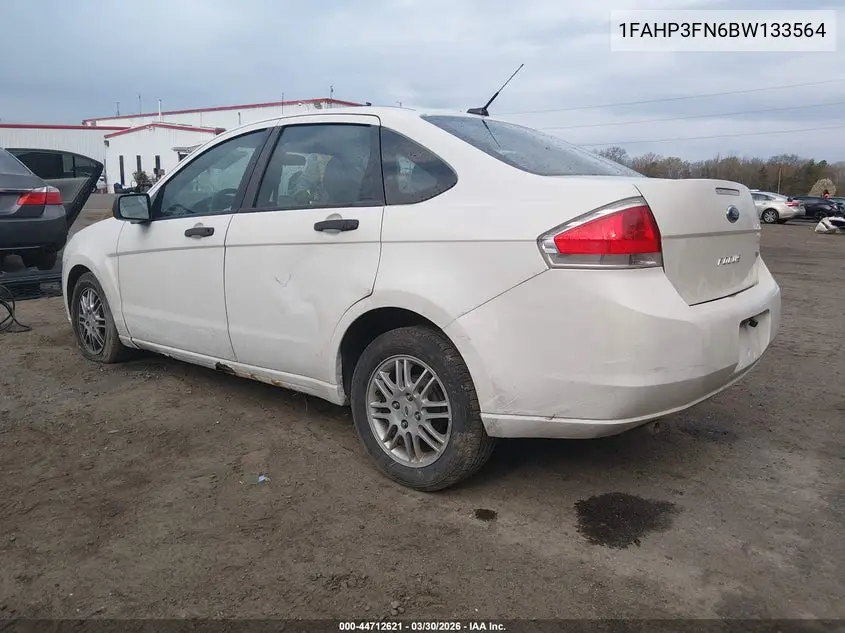 1FAHP3FN6BW133564 2011 Ford Focus Se