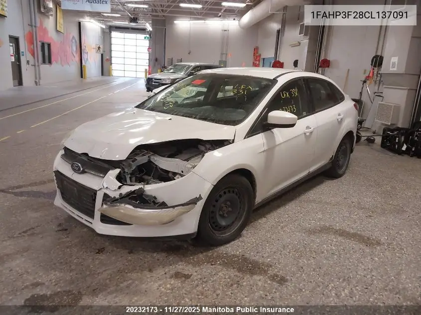 1FAHP3F28CL137091 2012 Ford Focus Se