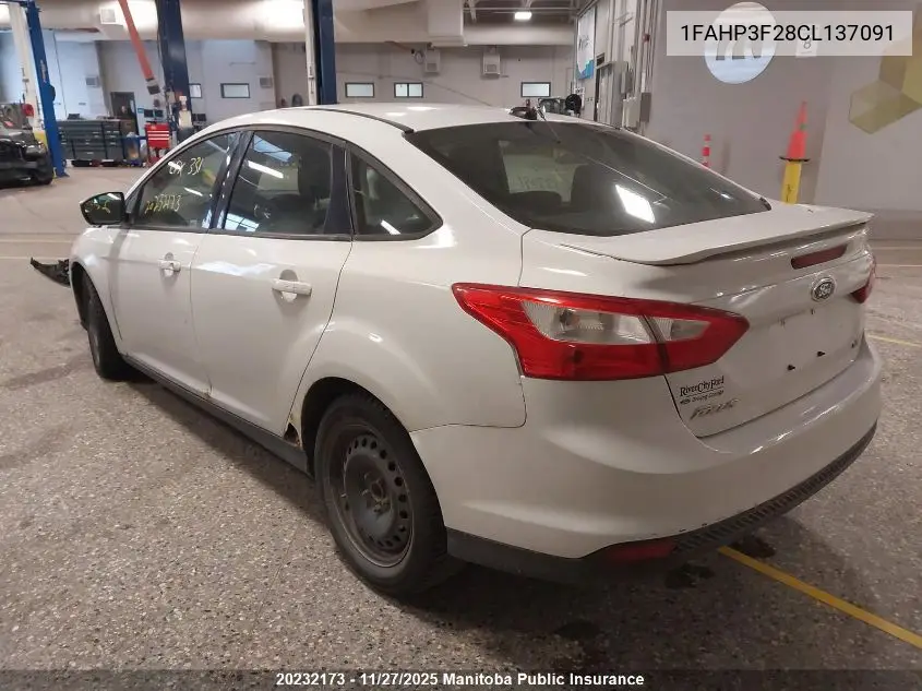 1FAHP3F28CL137091 2012 Ford Focus Se