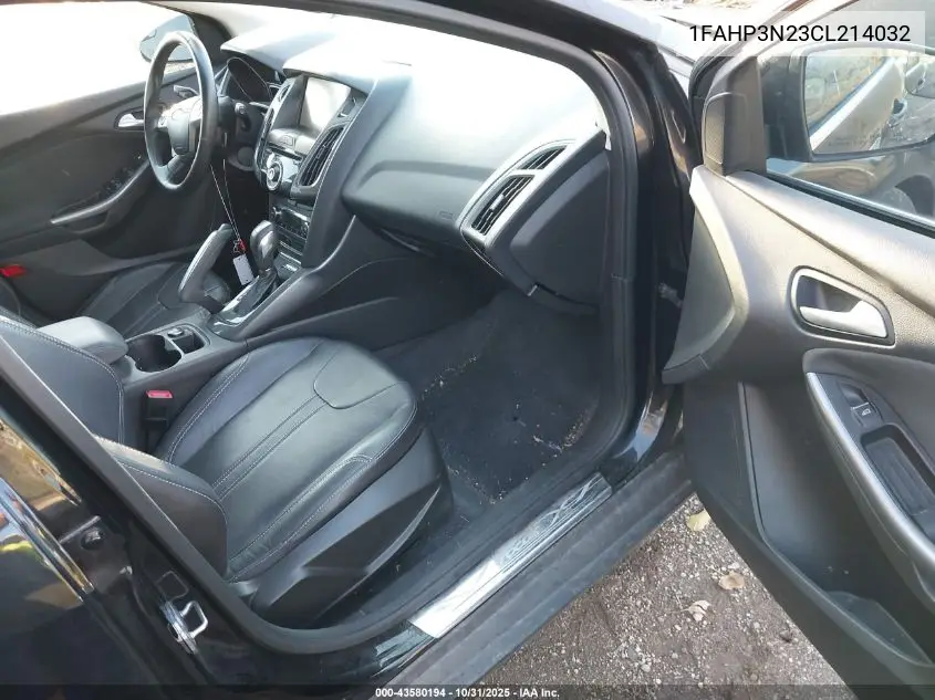 1FAHP3N23CL214032 2012 Ford Focus Titanium