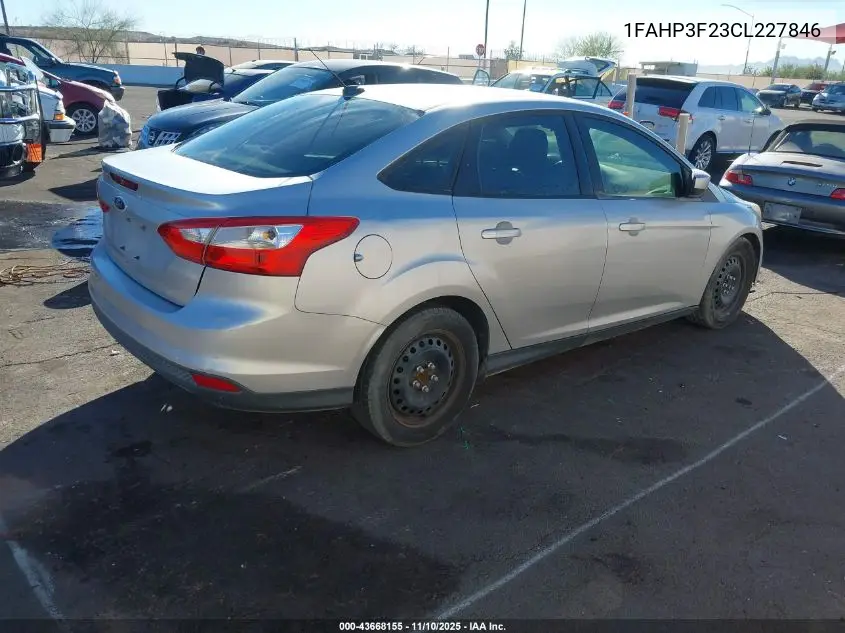 1FAHP3F23CL227846 2012 Ford Focus Se