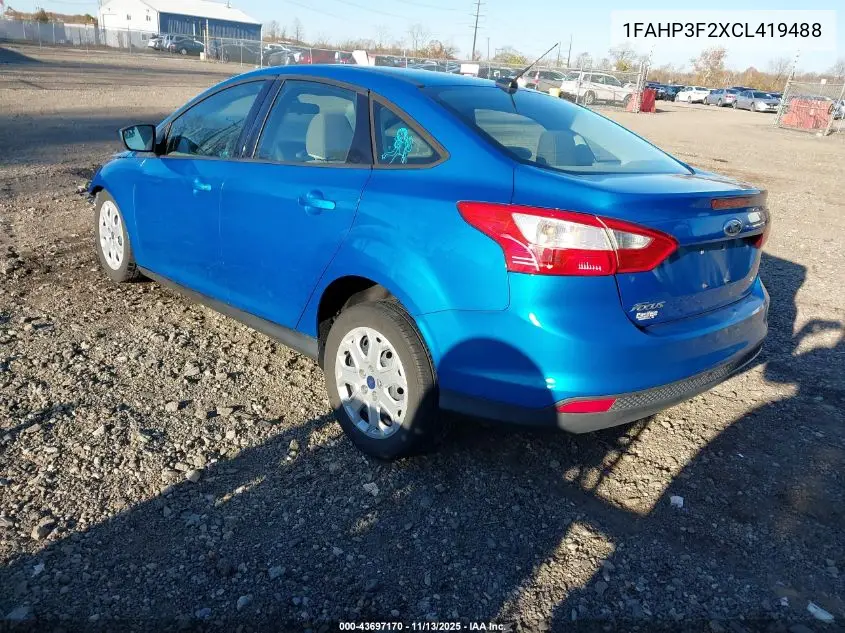 1FAHP3F2XCL419488 2012 Ford Focus Se
