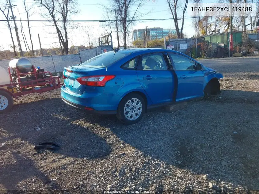 1FAHP3F2XCL419488 2012 Ford Focus Se