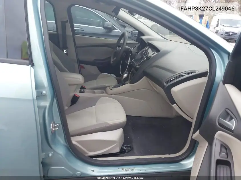 1FAHP3K27CL249046 2012 Ford Focus Se