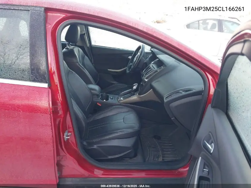1FAHP3M25CL166261 2012 Ford Focus Sel