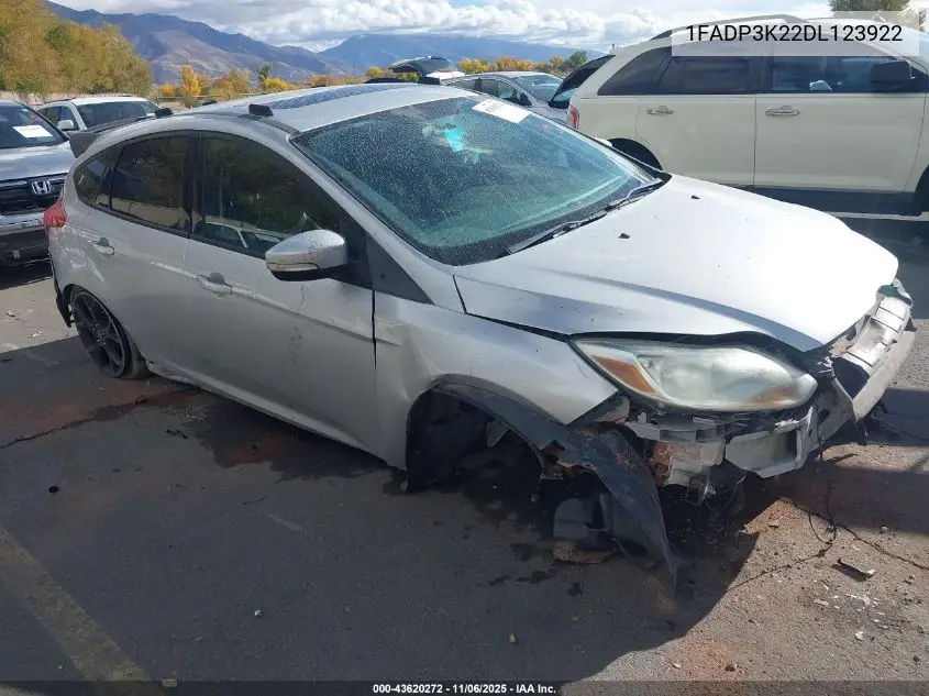 1FADP3K22DL123922 2013 Ford Focus Se