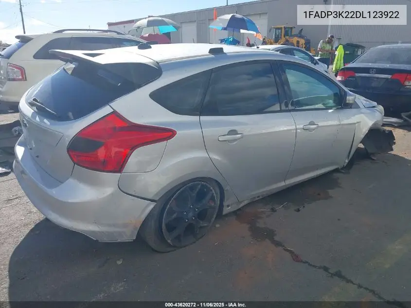 1FADP3K22DL123922 2013 Ford Focus Se
