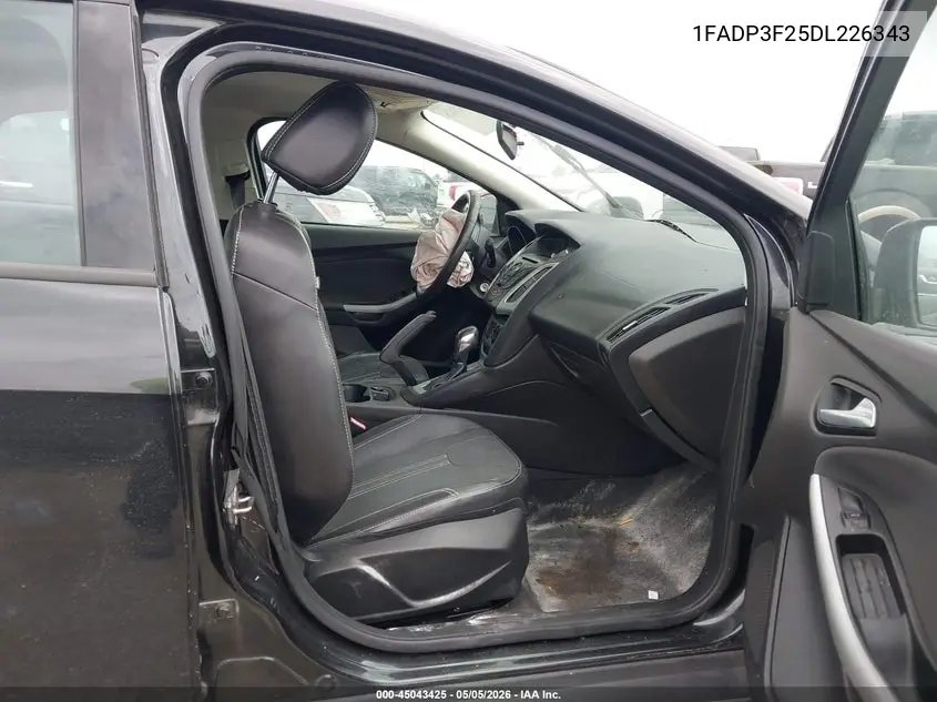 1FADP3F25DL226343 2013 Ford Focus Se