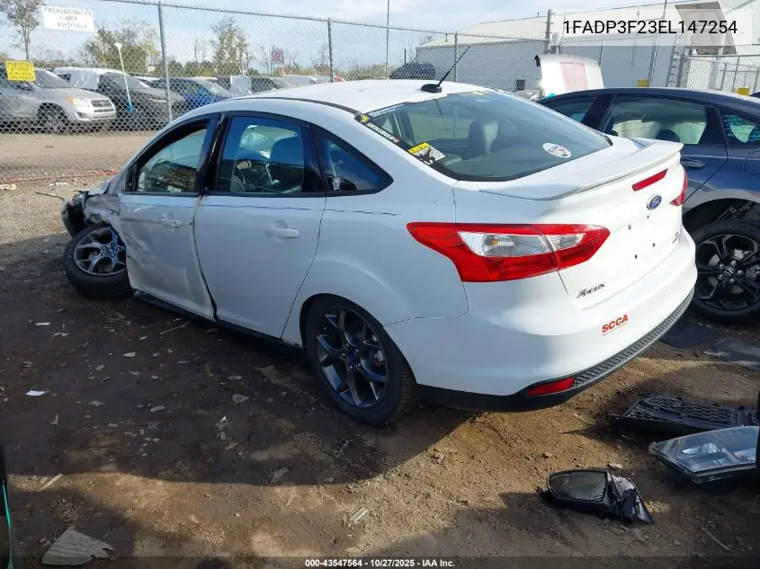 1FADP3F23EL147254 2014 Ford Focus Se