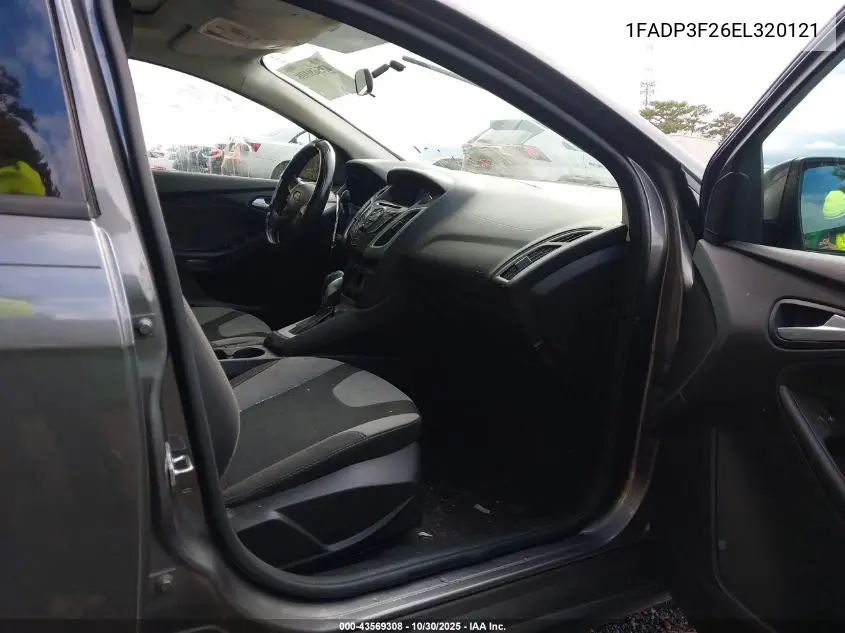 1FADP3F26EL320121 2014 Ford Focus Se