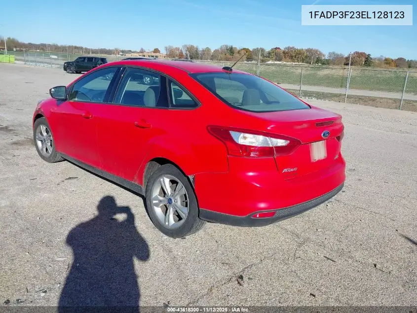 1FADP3F23EL128123 2014 Ford Focus Se