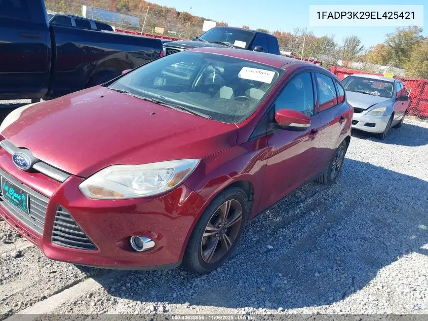 1FADP3K29EL425421 2014 Ford Focus Se