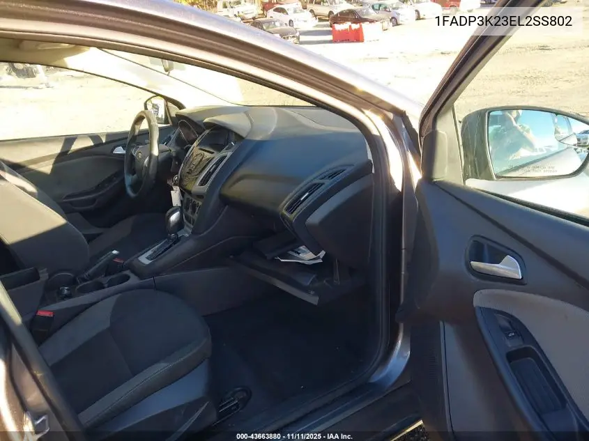 1FADP3K23EL255802 2014 Ford Focus Se