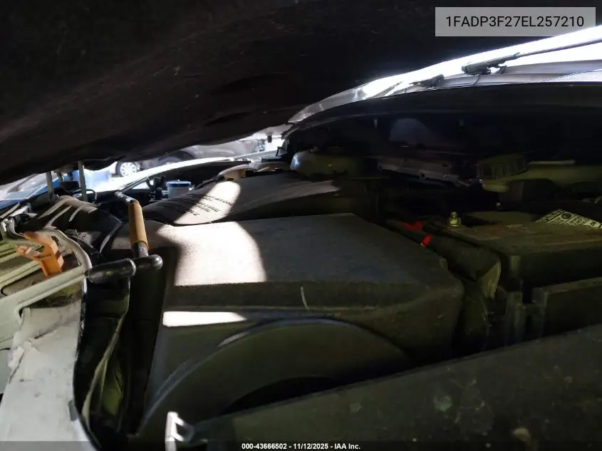 1FADP3F27EL257210 2014 Ford Focus Se