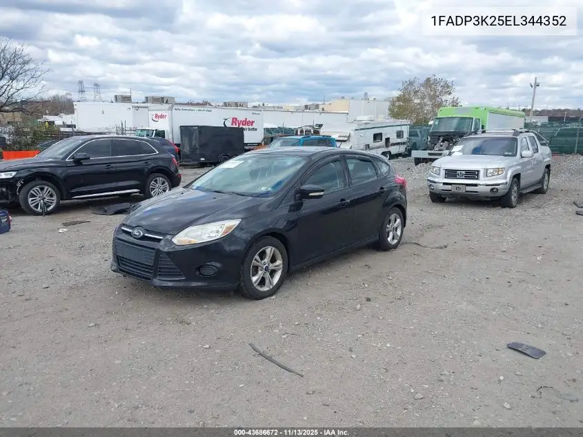 1FADP3K25EL344352 2014 Ford Focus Se