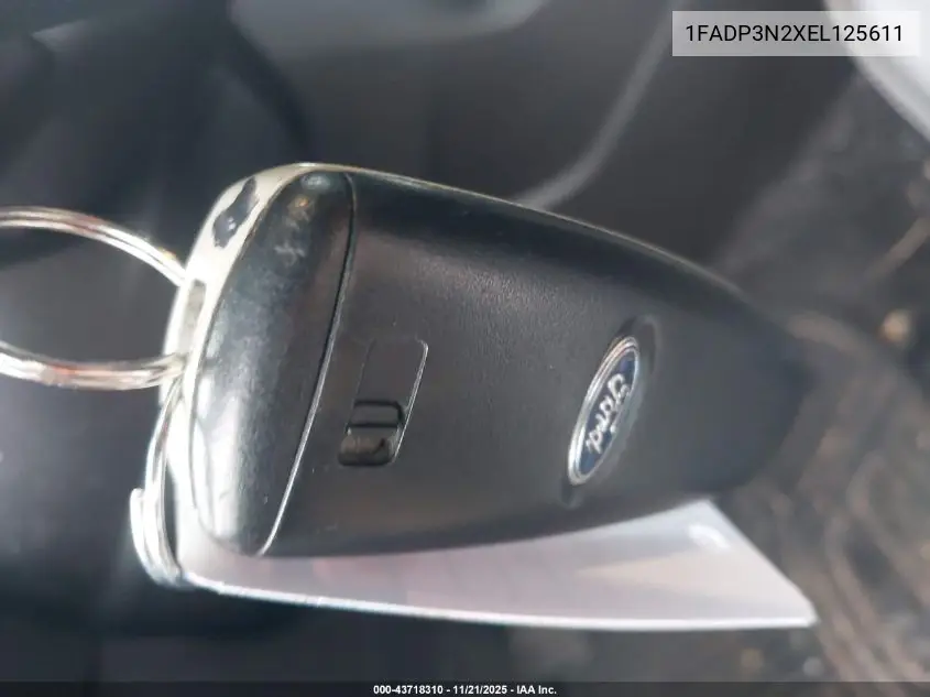1FADP3N2XEL125611 2014 Ford Focus Titanium