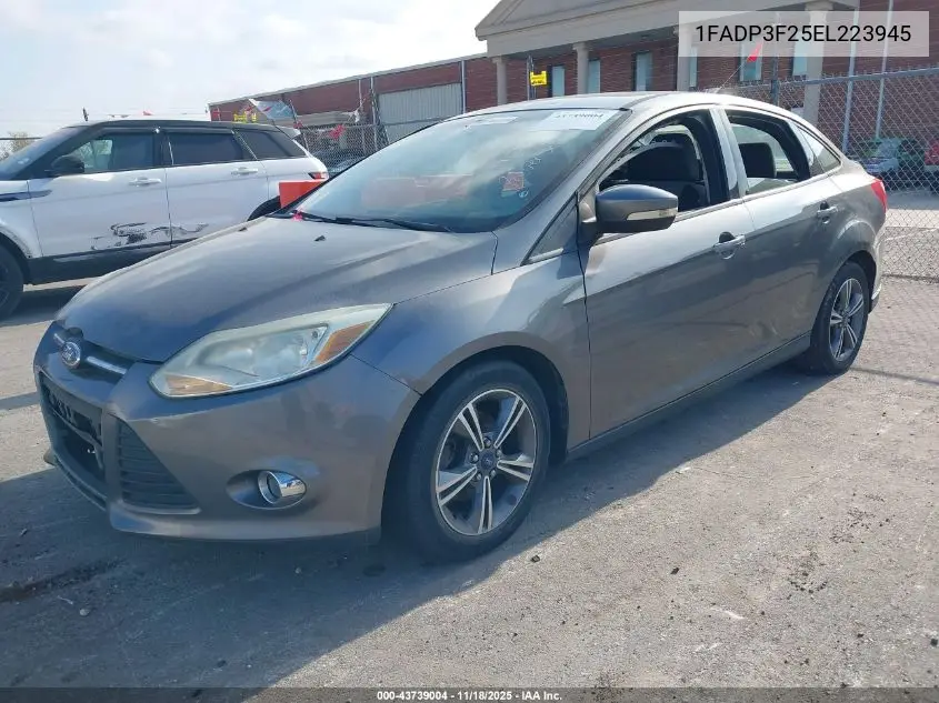 1FADP3F25EL223945 2014 Ford Focus Se