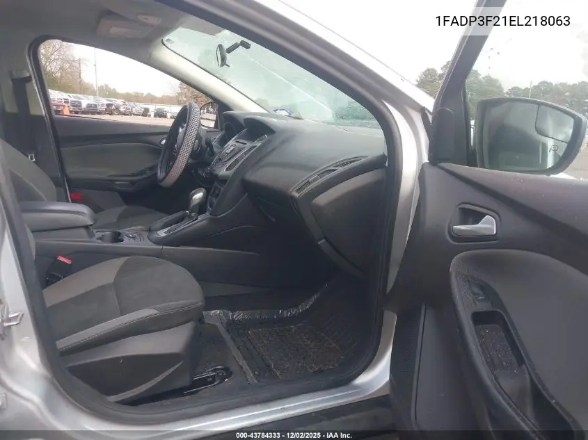 1FADP3F21EL218063 2014 Ford Focus Se