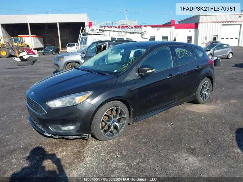 2015 Ford Focus Se VIN: 1FADP3K21FL370951 Lot: 12084551