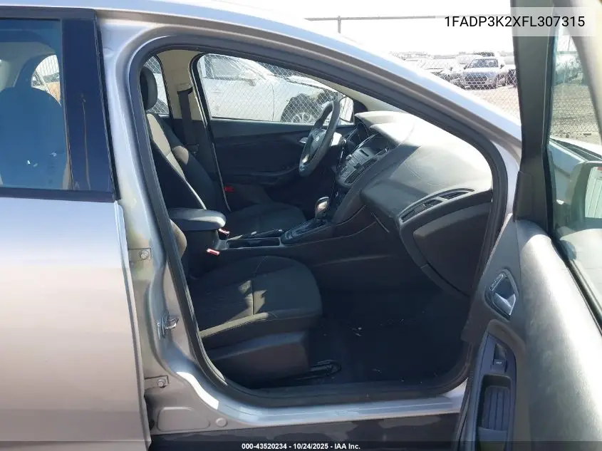 1FADP3K2XFL307315 2015 Ford Focus Se