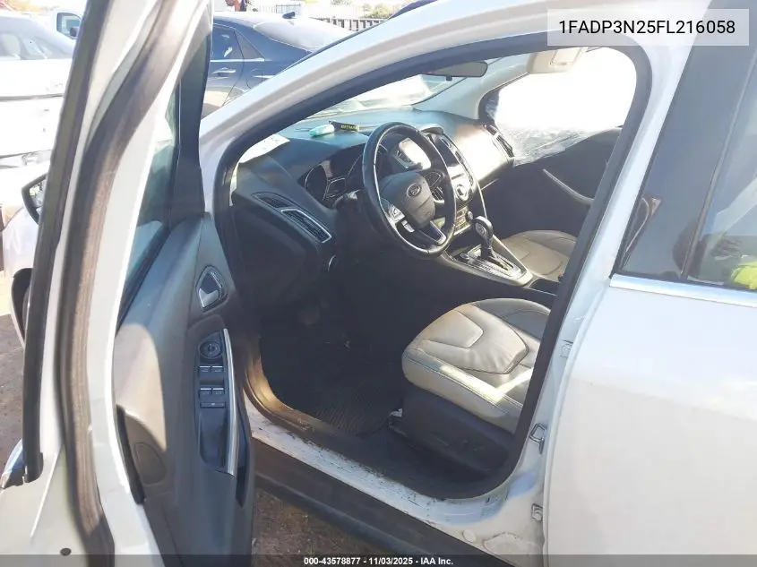 1FADP3N25FL216058 2015 Ford Focus Titanium