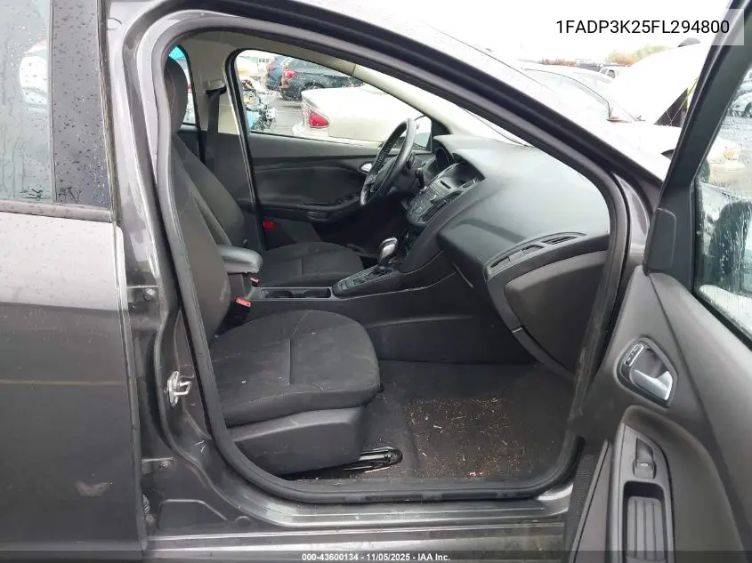 1FADP3K25FL294800 2015 Ford Focus Se