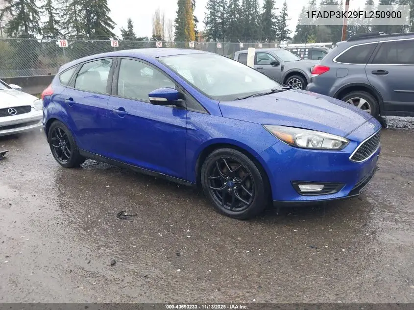1FADP3K29FL250900 2015 Ford Focus Se
