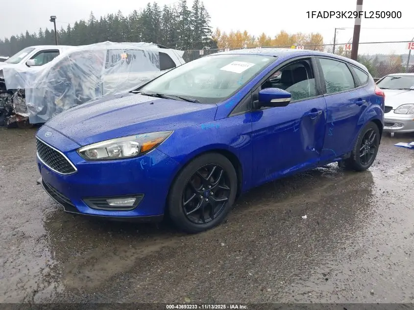 1FADP3K29FL250900 2015 Ford Focus Se