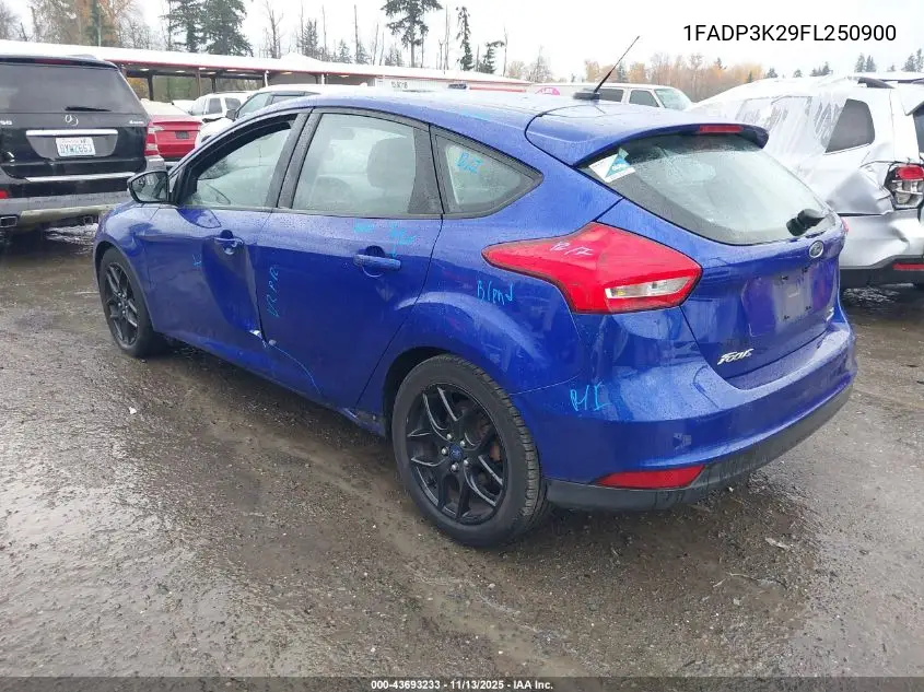 1FADP3K29FL250900 2015 Ford Focus Se