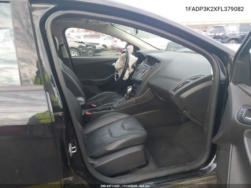 1FADP3K2XFL379082 2015 Ford Focus Se