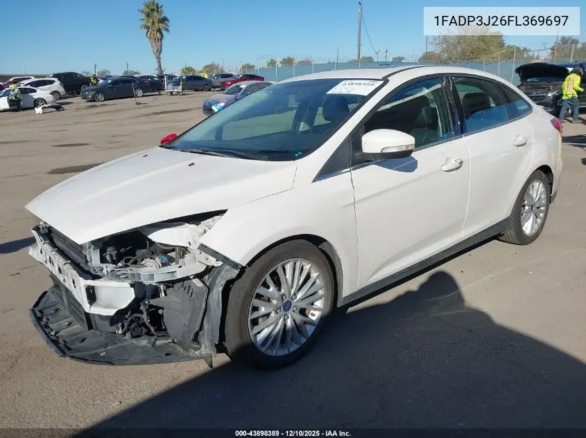 1FADP3J26FL369697 2015 Ford Focus Titanium