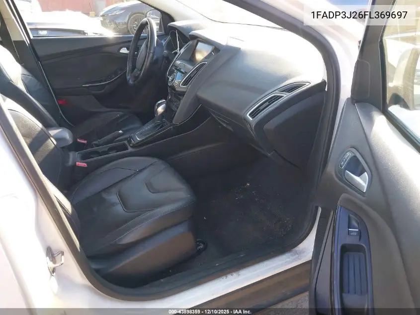 1FADP3J26FL369697 2015 Ford Focus Titanium