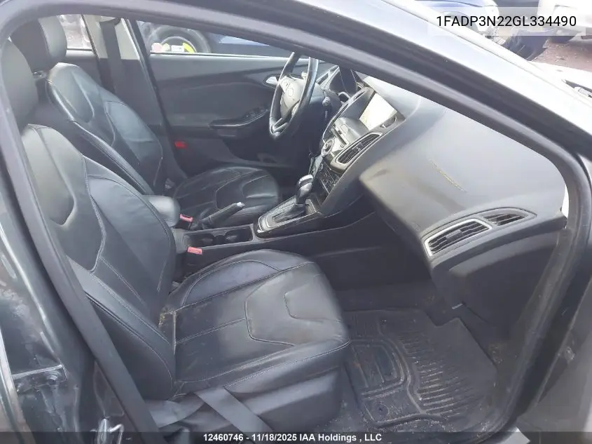 1FADP3N22GL334490 2016 Ford Focus Titanium