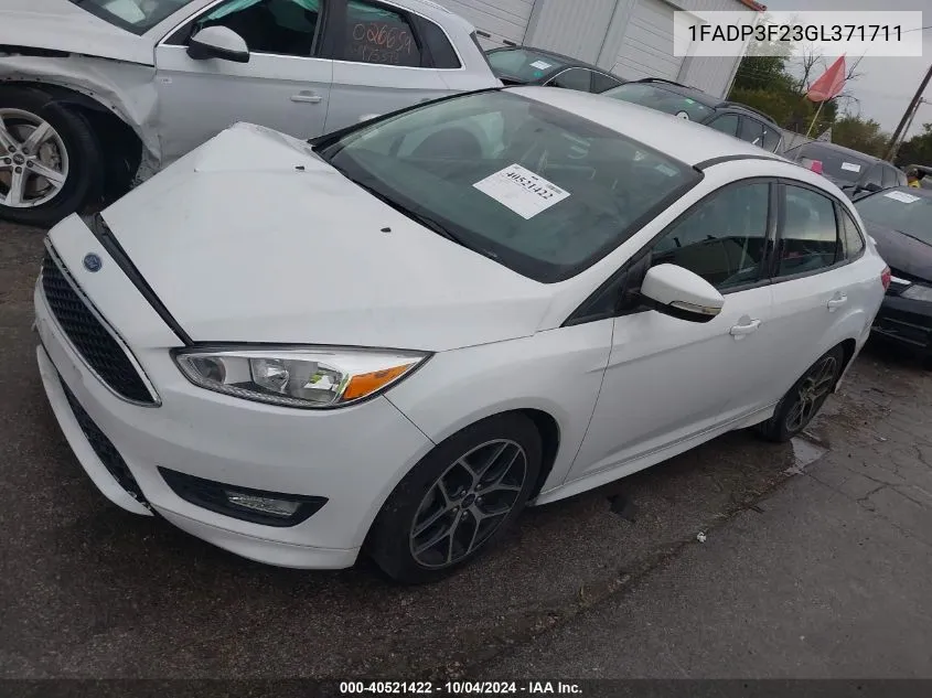 1FADP3F23GL371711 2016 Ford Focus Se