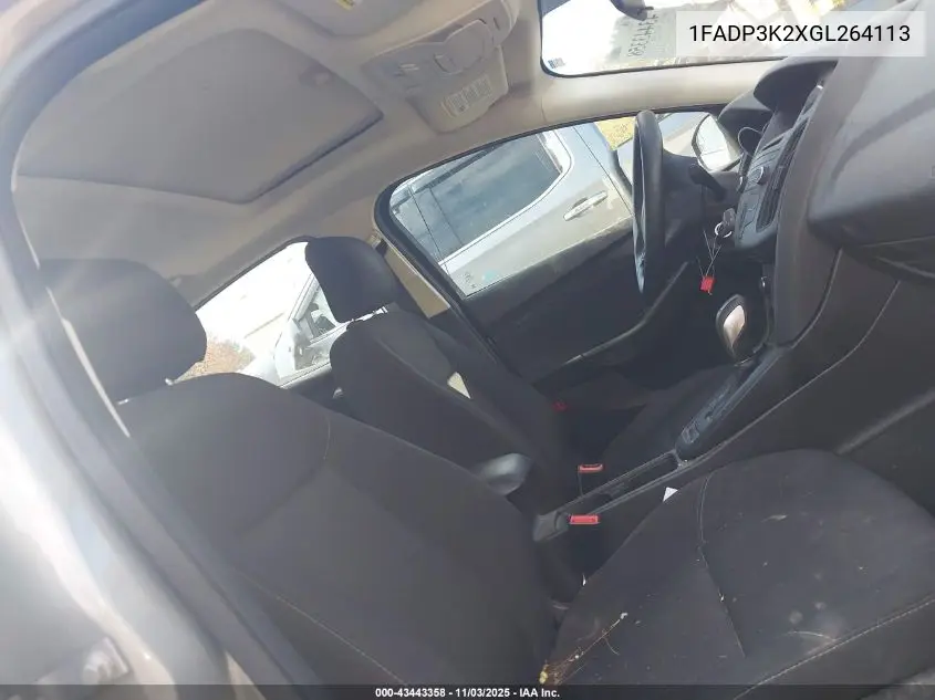 1FADP3K2XGL264113 2016 Ford Focus Se