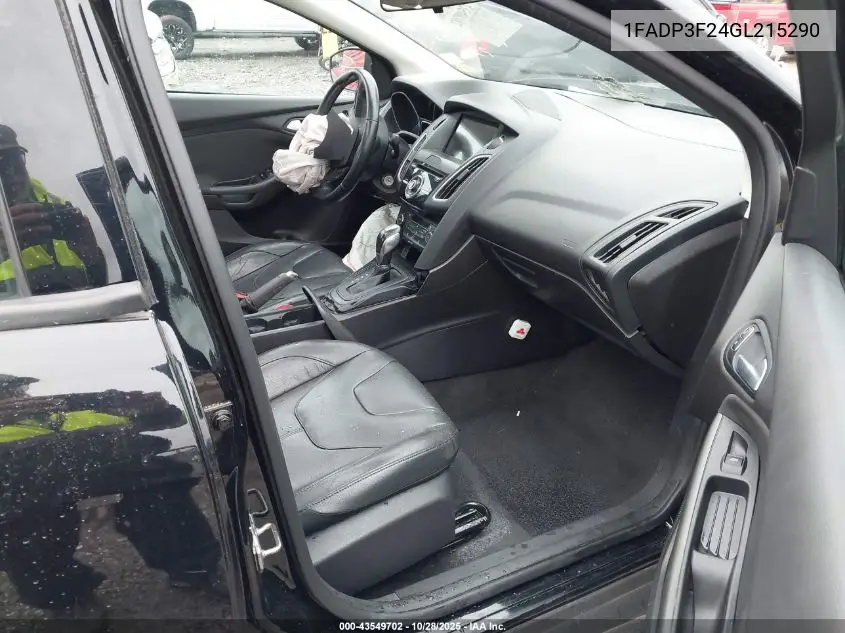 1FADP3F24GL215290 2016 Ford Focus Se