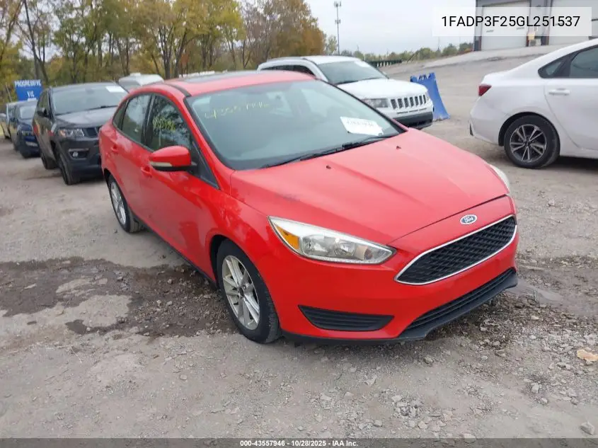 1FADP3F25GL251537 2016 Ford Focus Se