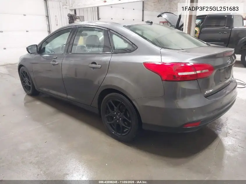 1FADP3F25GL251683 2016 Ford Focus Se