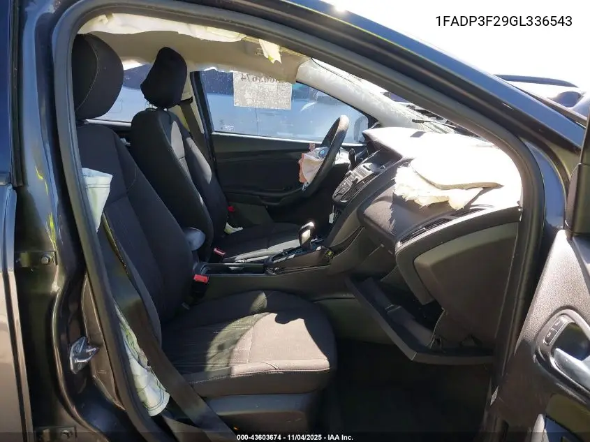 1FADP3F29GL336543 2016 Ford Focus Se