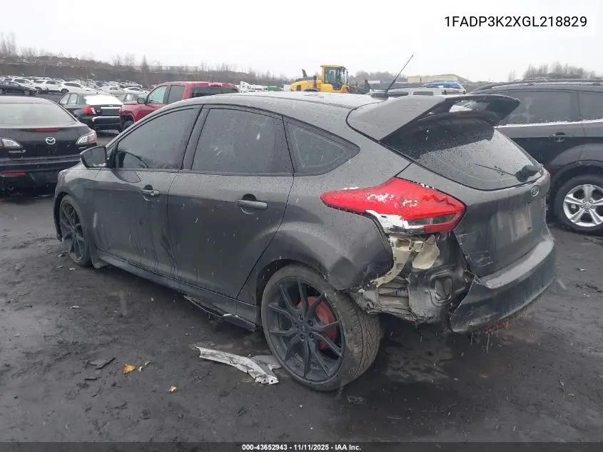 1FADP3K2XGL218829 2016 Ford Focus Se