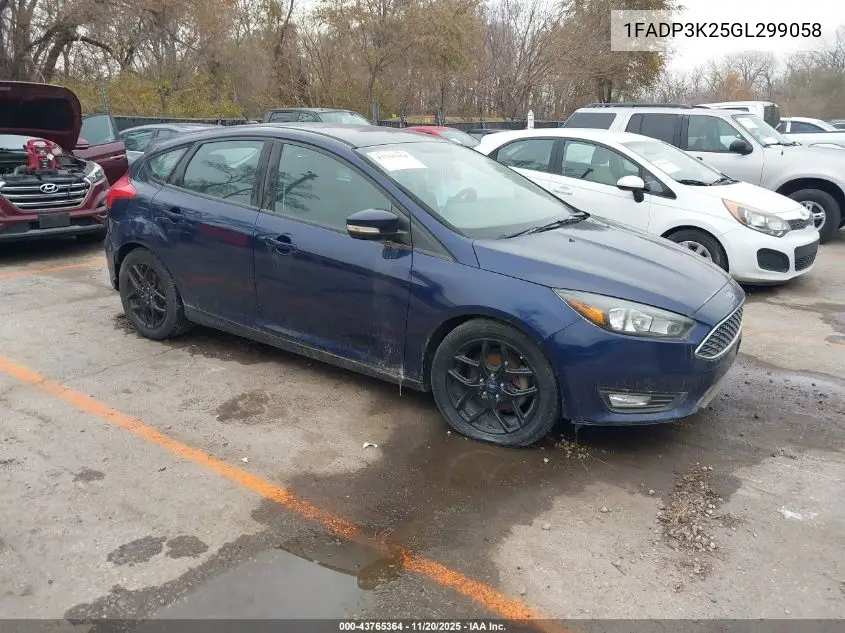 1FADP3K25GL299058 2016 Ford Focus Se