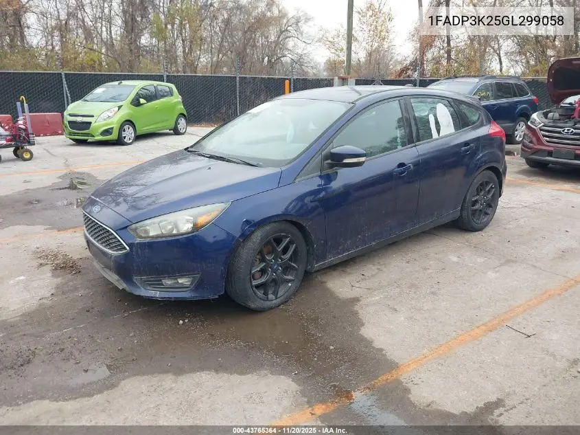 1FADP3K25GL299058 2016 Ford Focus Se