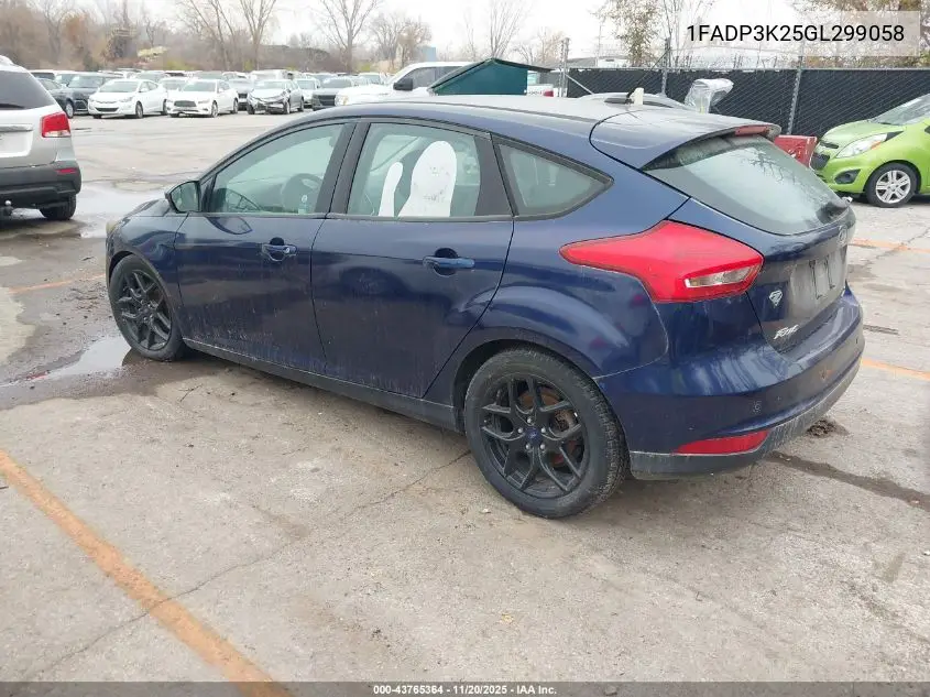 1FADP3K25GL299058 2016 Ford Focus Se