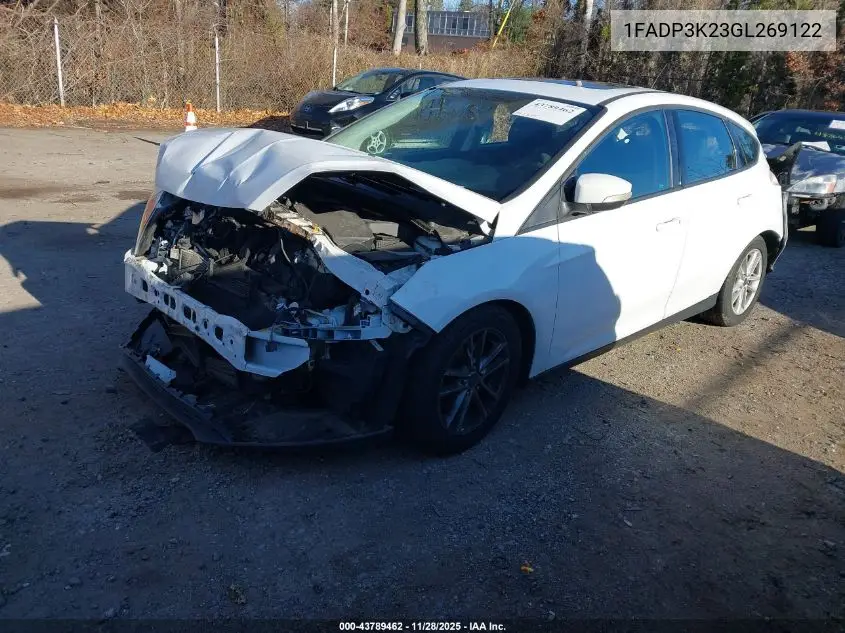 1FADP3K23GL269122 2016 Ford Focus Se