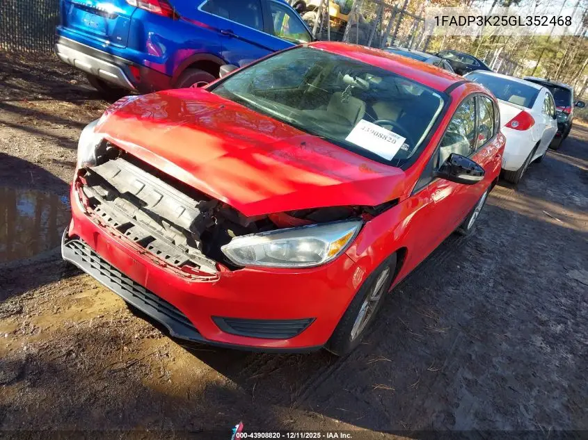 1FADP3K25GL352468 2016 Ford Focus Se