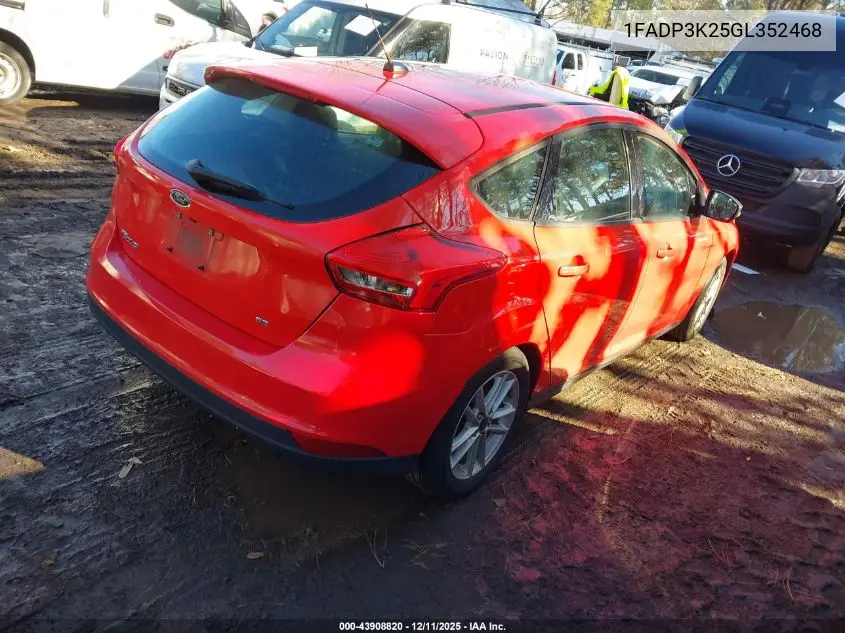 1FADP3K25GL352468 2016 Ford Focus Se