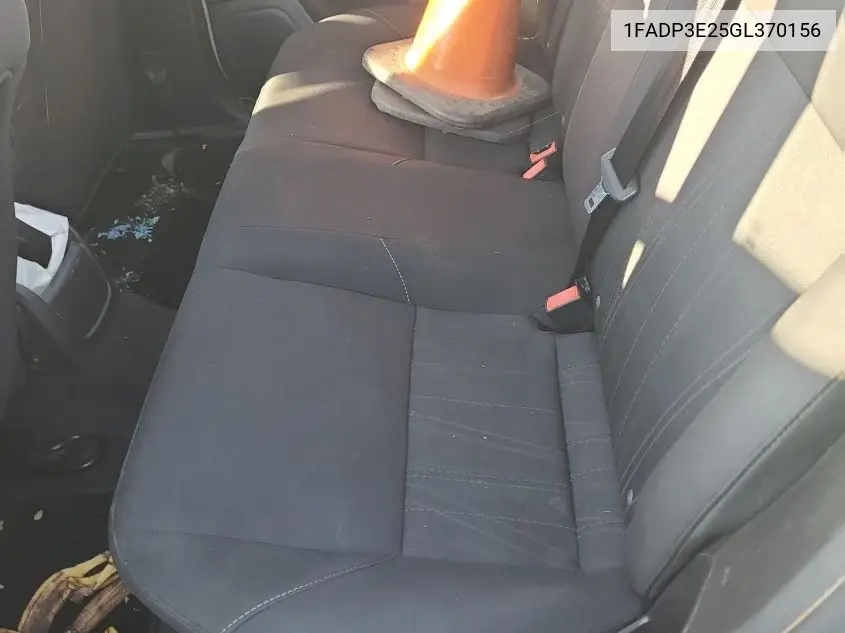 1FADP3E25GL370156 2016 Ford Focus S