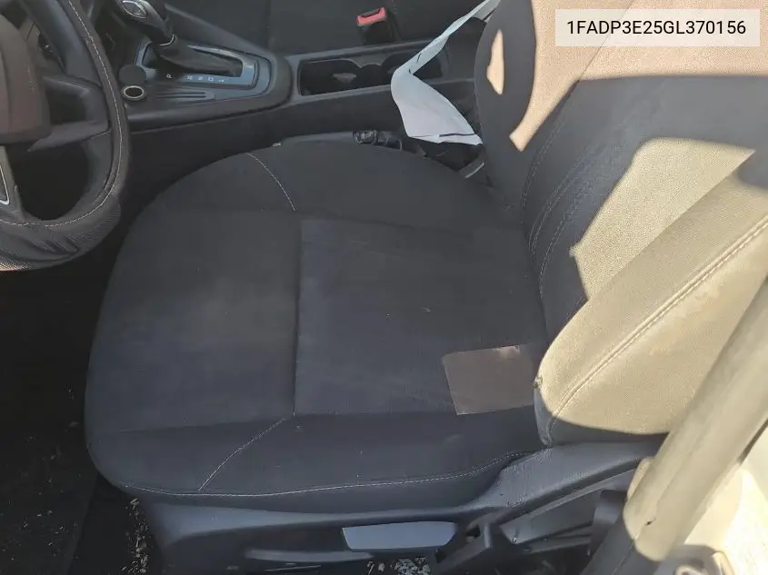 1FADP3E25GL370156 2016 Ford Focus S