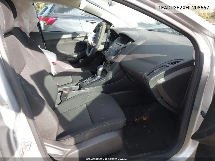 1FADP3F2XHL208667 2017 Ford Focus Se