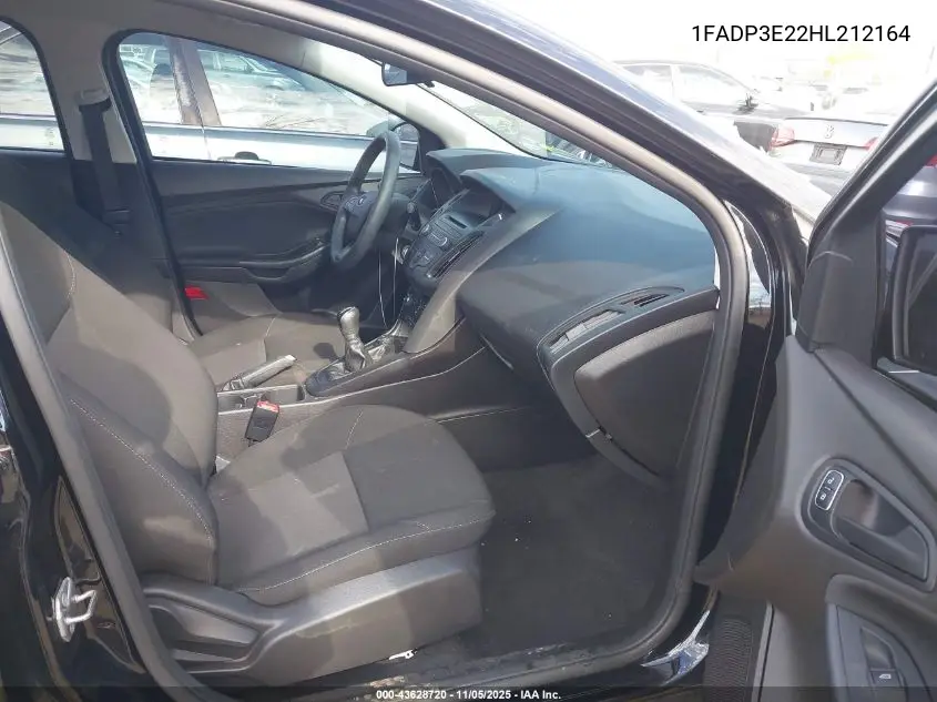 1FADP3E22HL212164 2017 Ford Focus S
